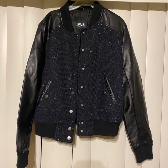 Boys Bomber Letterman Jacket with Leather Sleeves - Picture 4 of 4